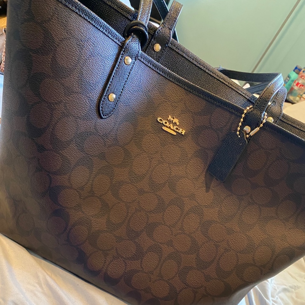 Coach Tote